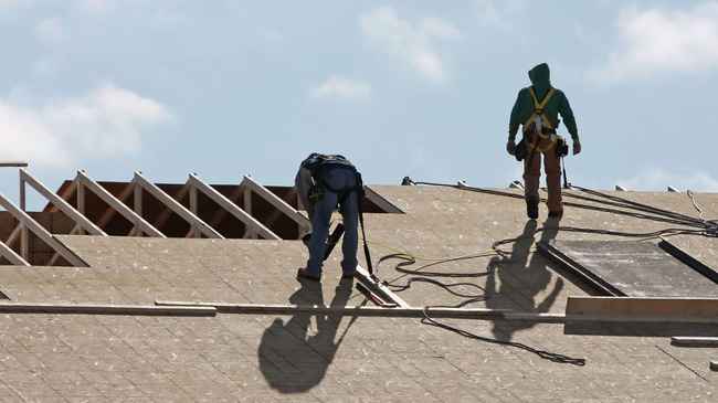 Professional local roofers in Longmont CO